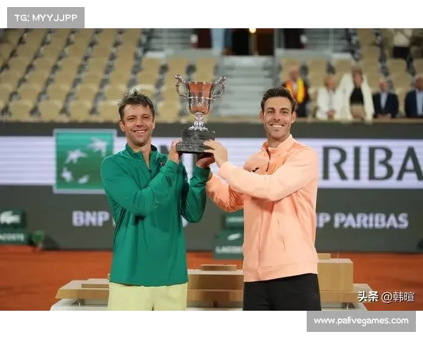 法国队逆袭胜利展现王者风范 完美逆转彰显冠军气质 法国队逆袭胜利展现王者风范 完美逆转彰显冠军气质