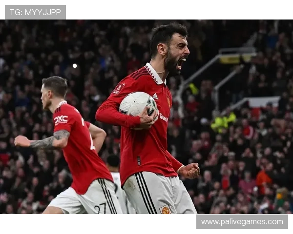 天空体育称范迪克萨拉赫愿续约利物浦考虑合价出售埃利奥特之动向 天空体育称范迪克萨拉赫愿续约利物浦考虑合价出售埃利奥特之动向